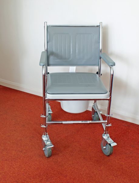 Commode Replacement in Canton